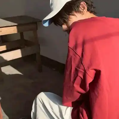 侯梦洁
